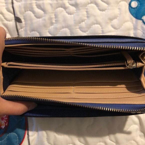 Wallet - Picture 2 of 2